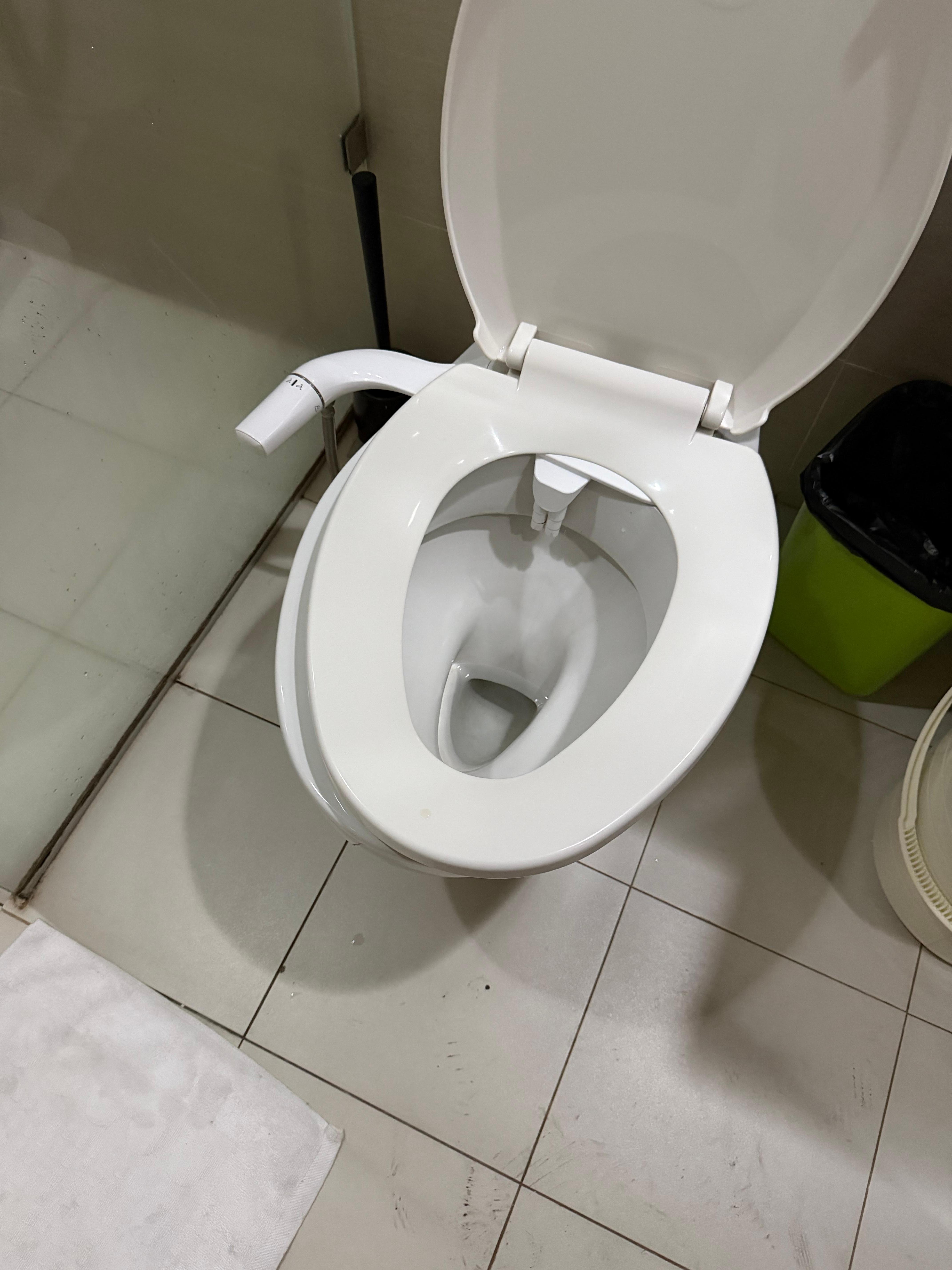 Toilet cover is not stable and wiggly