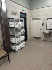 Lots of pool towels available