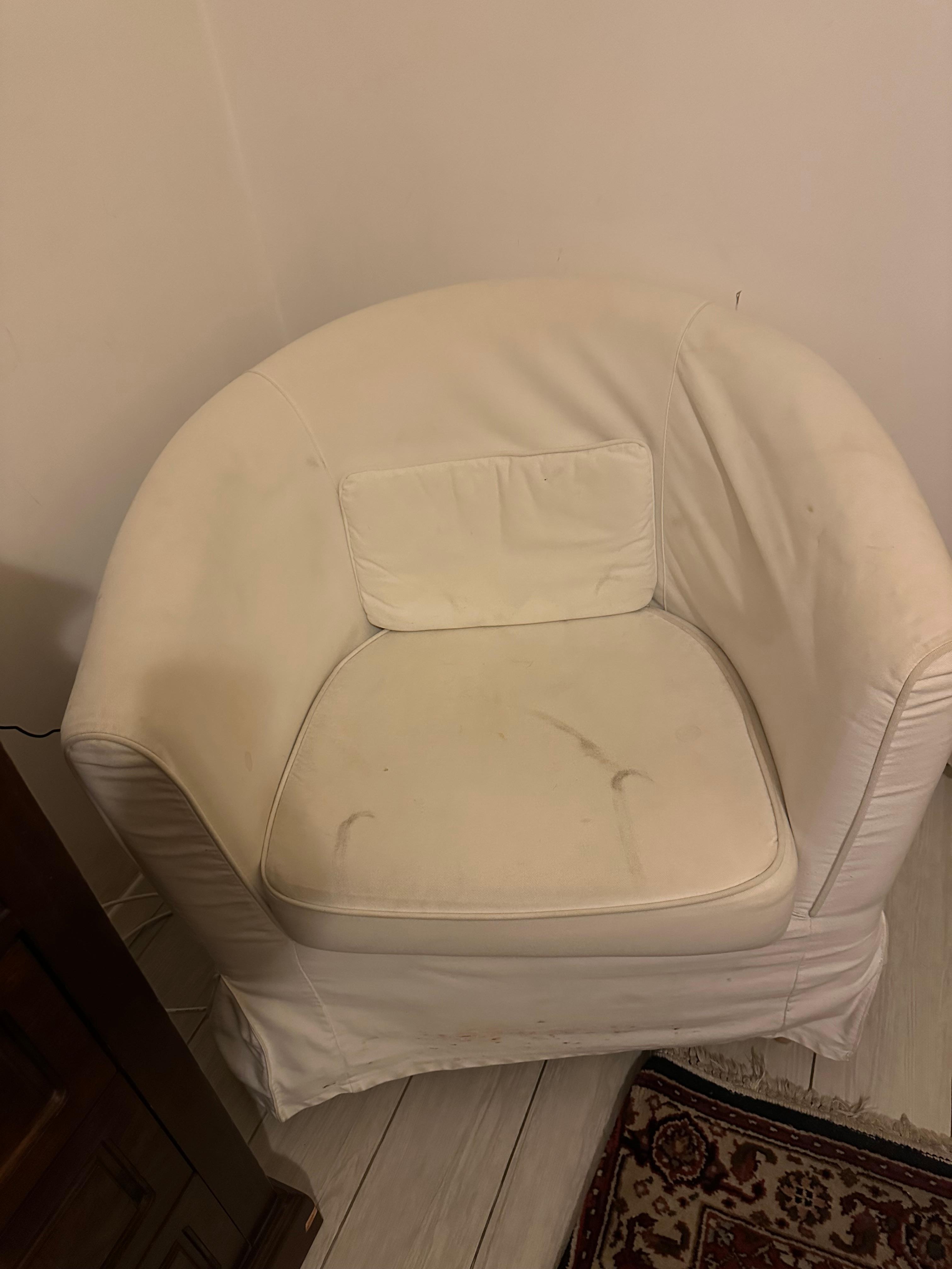 STAIN, chair on bedroom.