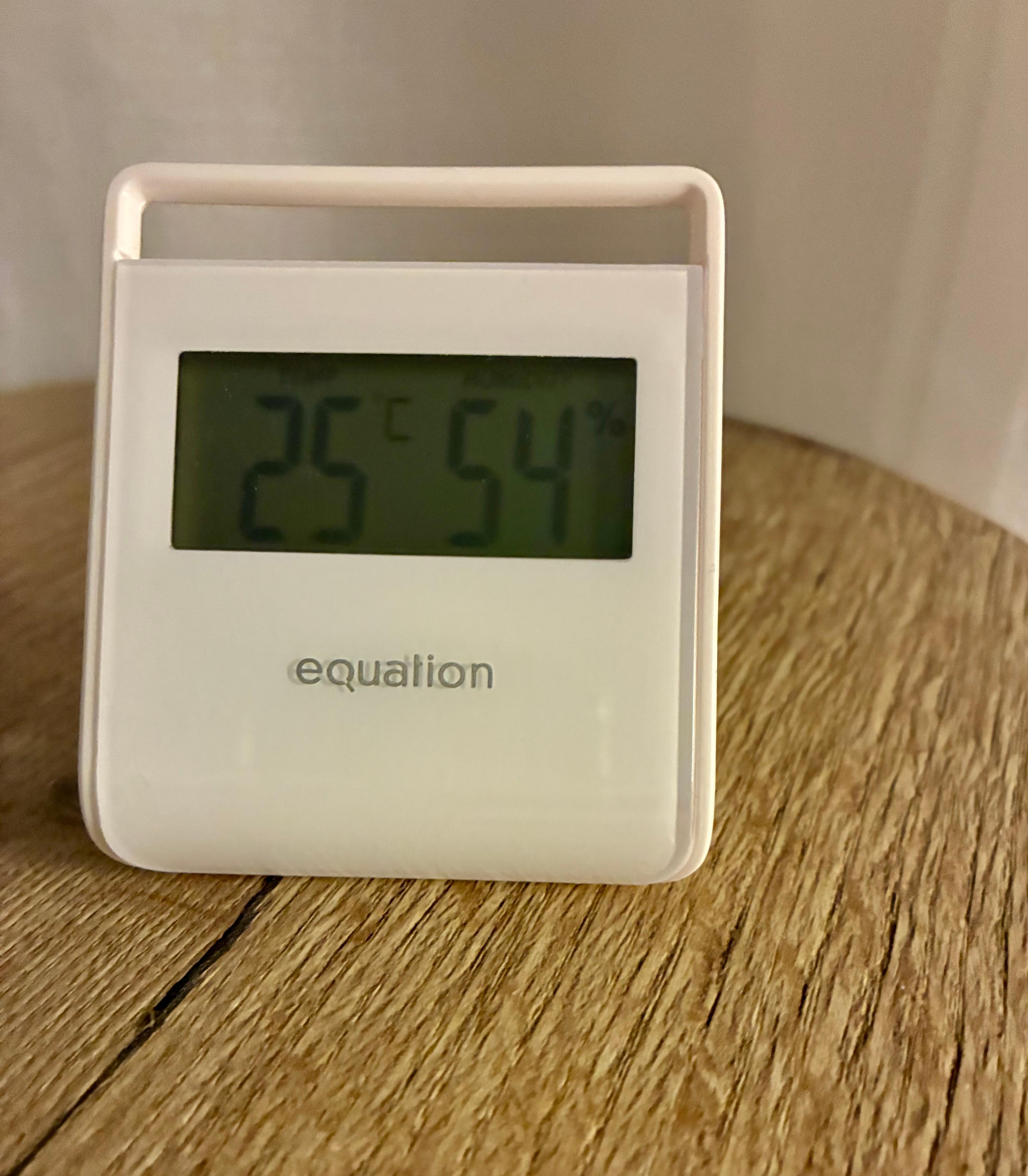 Température dans la chambre à 2 h avec la fenêtre ouverte ….