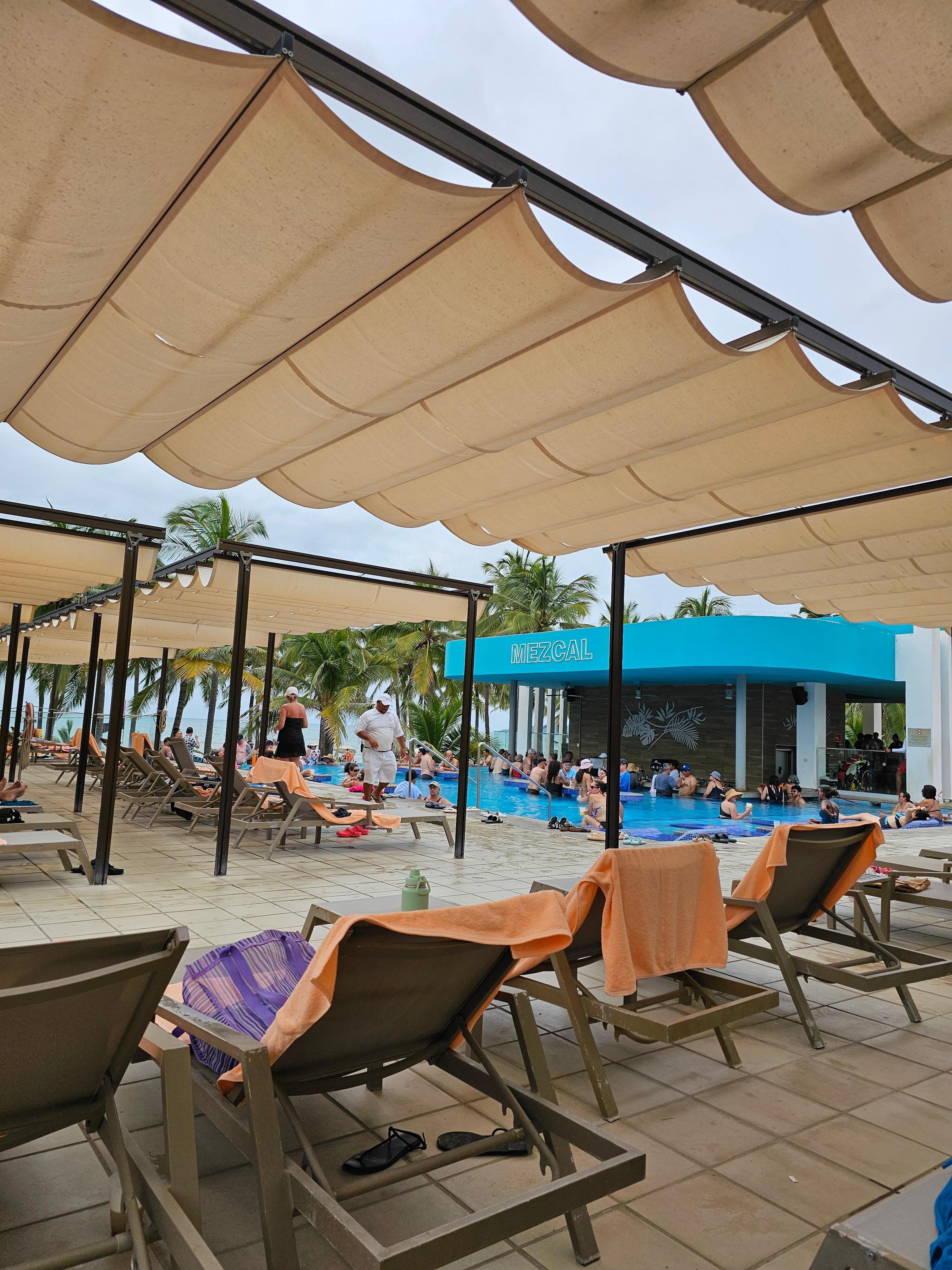 Alberca privada para adultos 