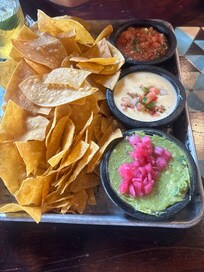 Candado’s Mexican Restaurant chips and trio dips