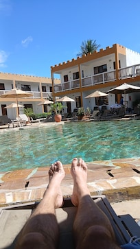 Autre piscine avec bar