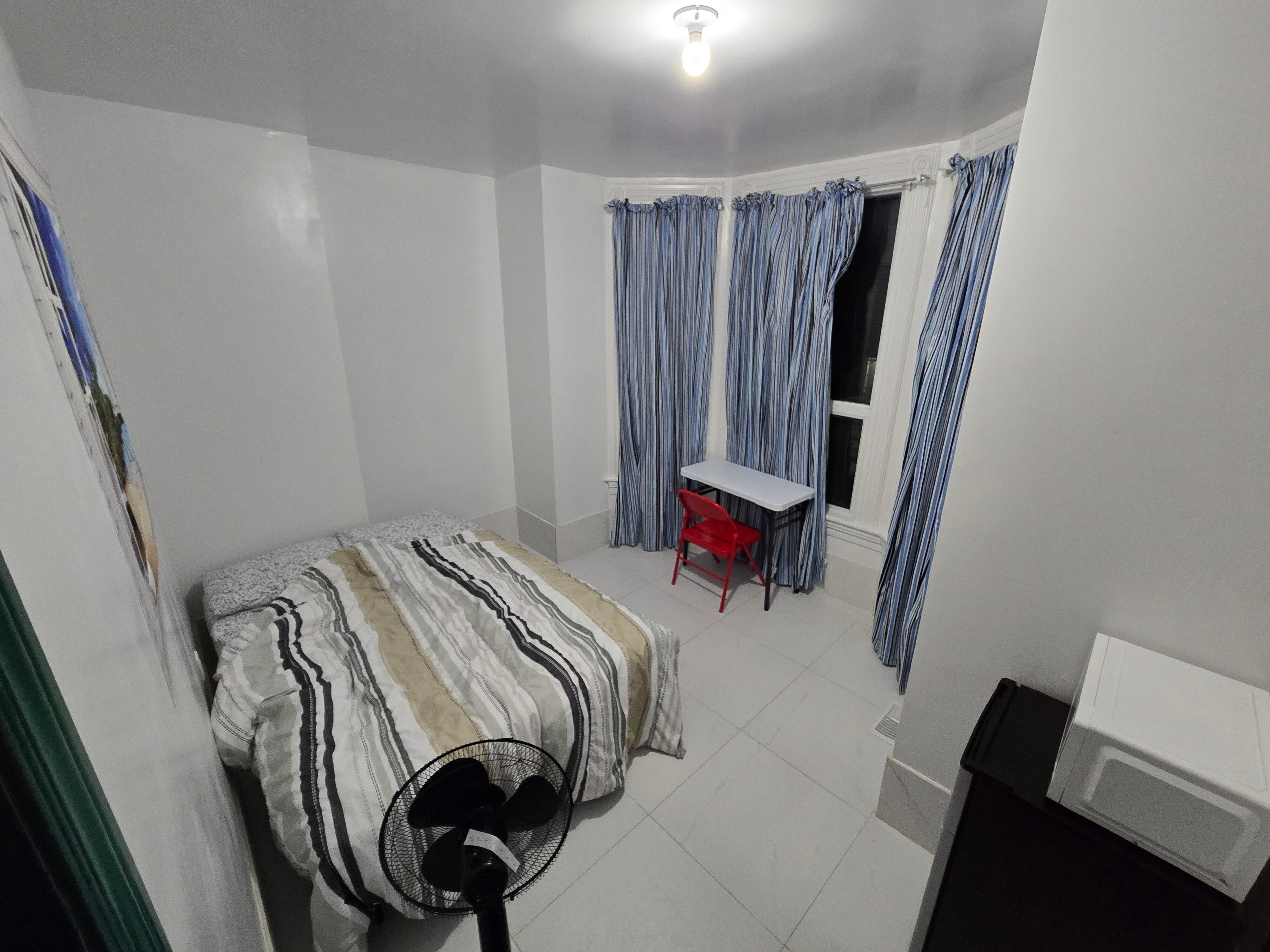 Spacious room
