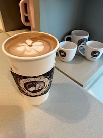 Island Vintage Coffee Shop