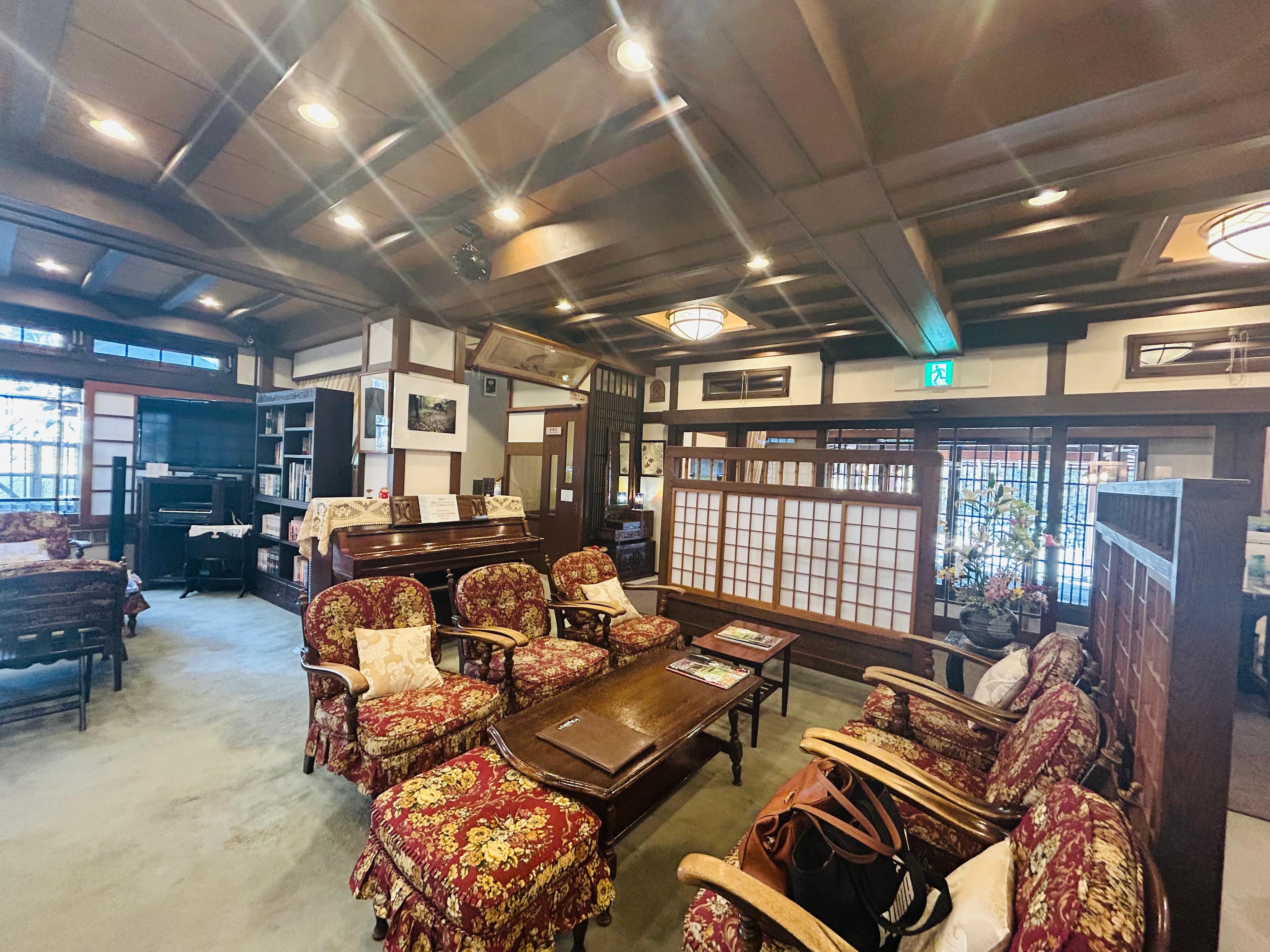 古き良きフロントでした！