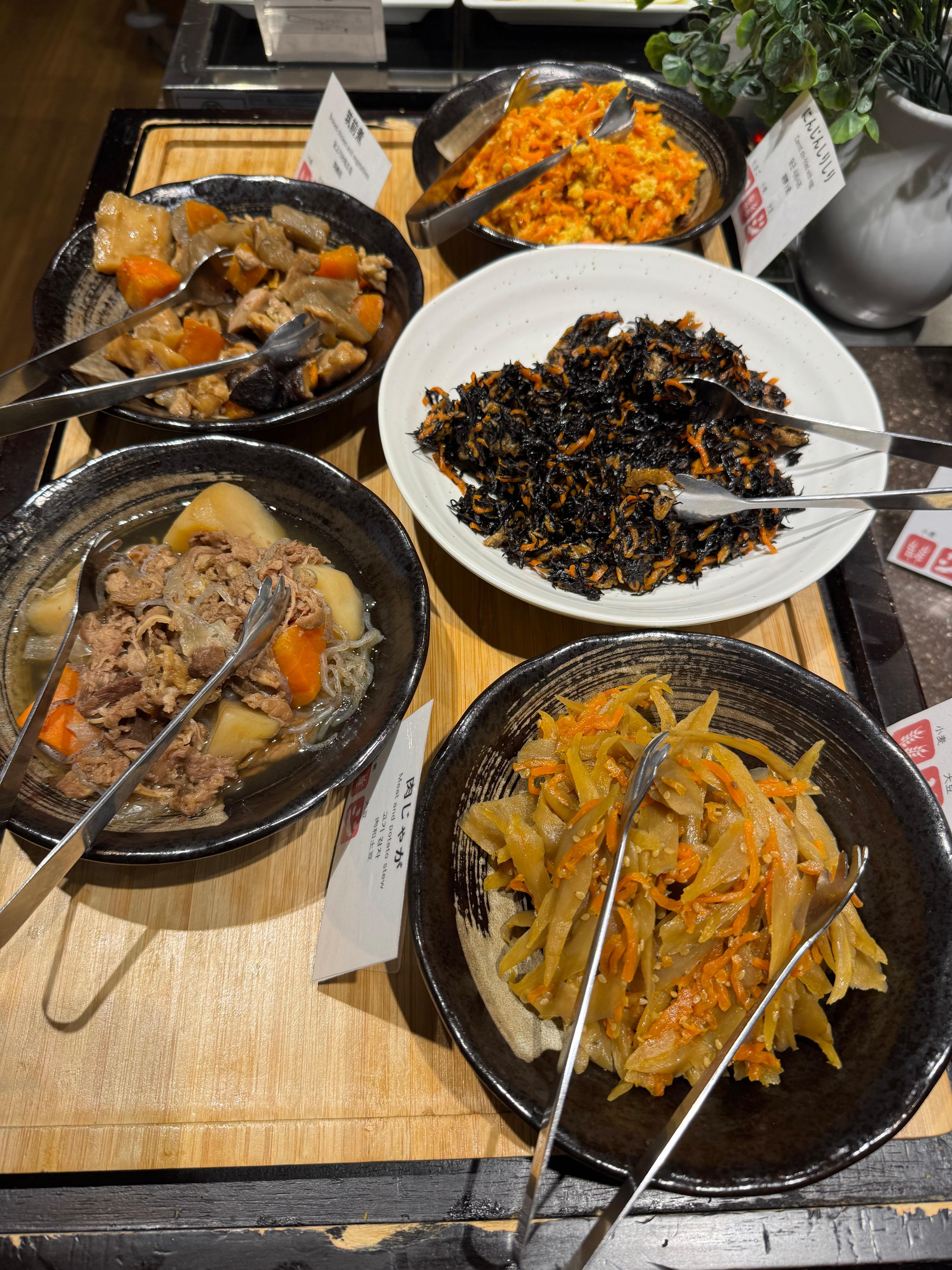 Buffet breakfast 