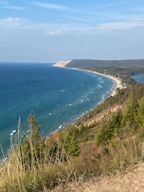Empire Bluffs hike