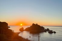 Sunrise over Isola Bella.