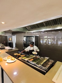 Omelette station
