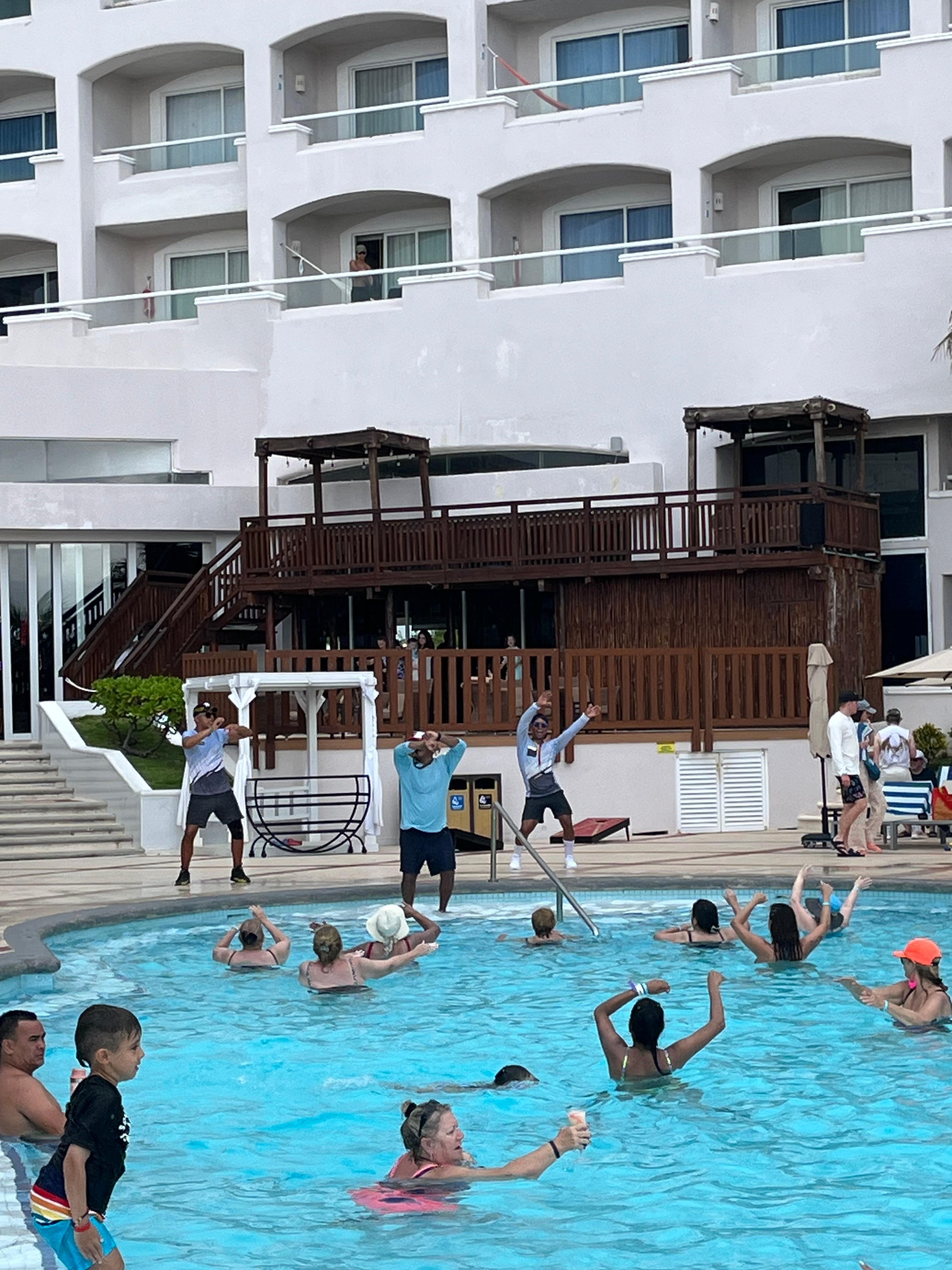 Loved the daily yoga and Aquafit classes on site.