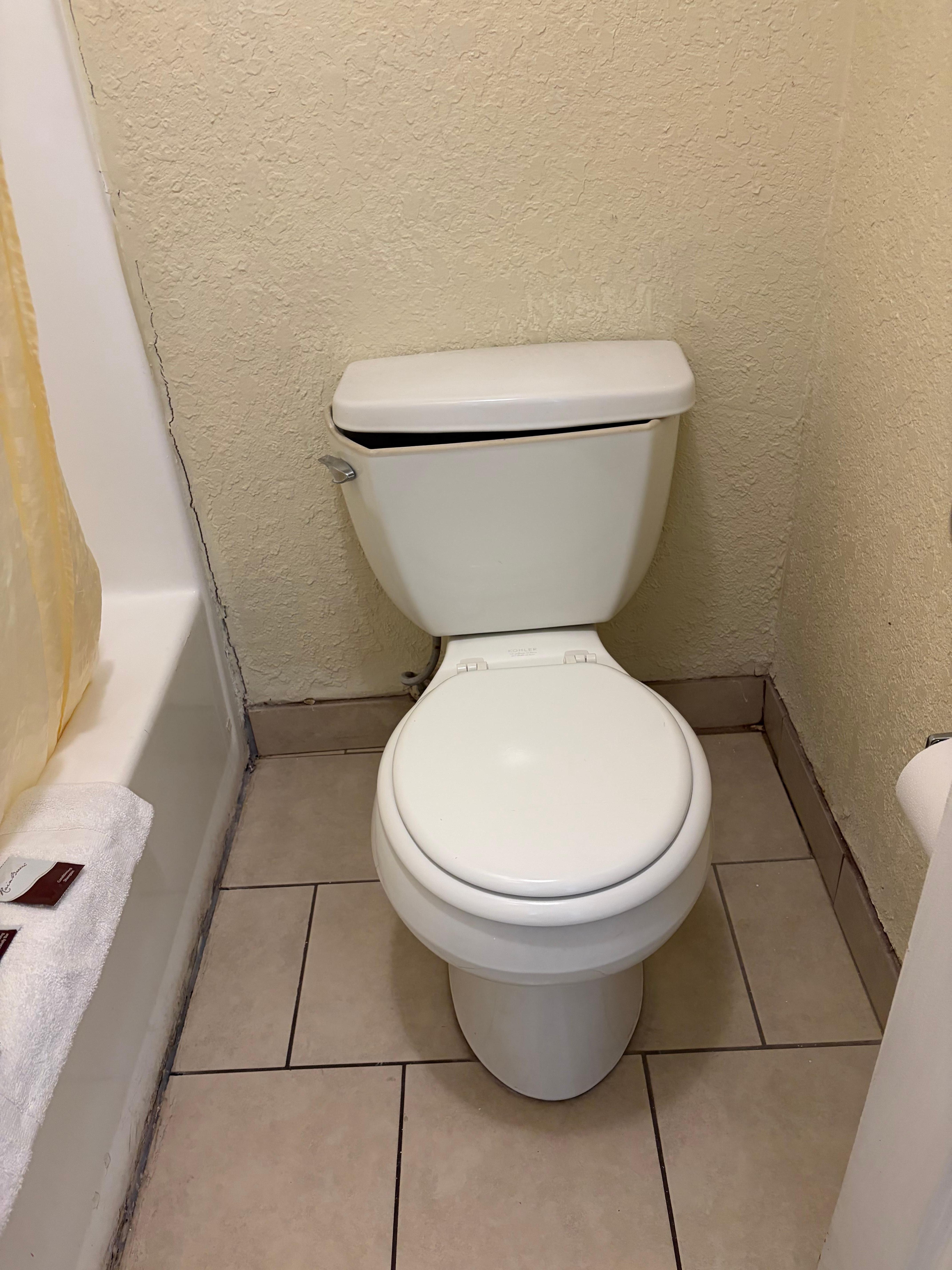 Toilet tank lid did not fit properly 