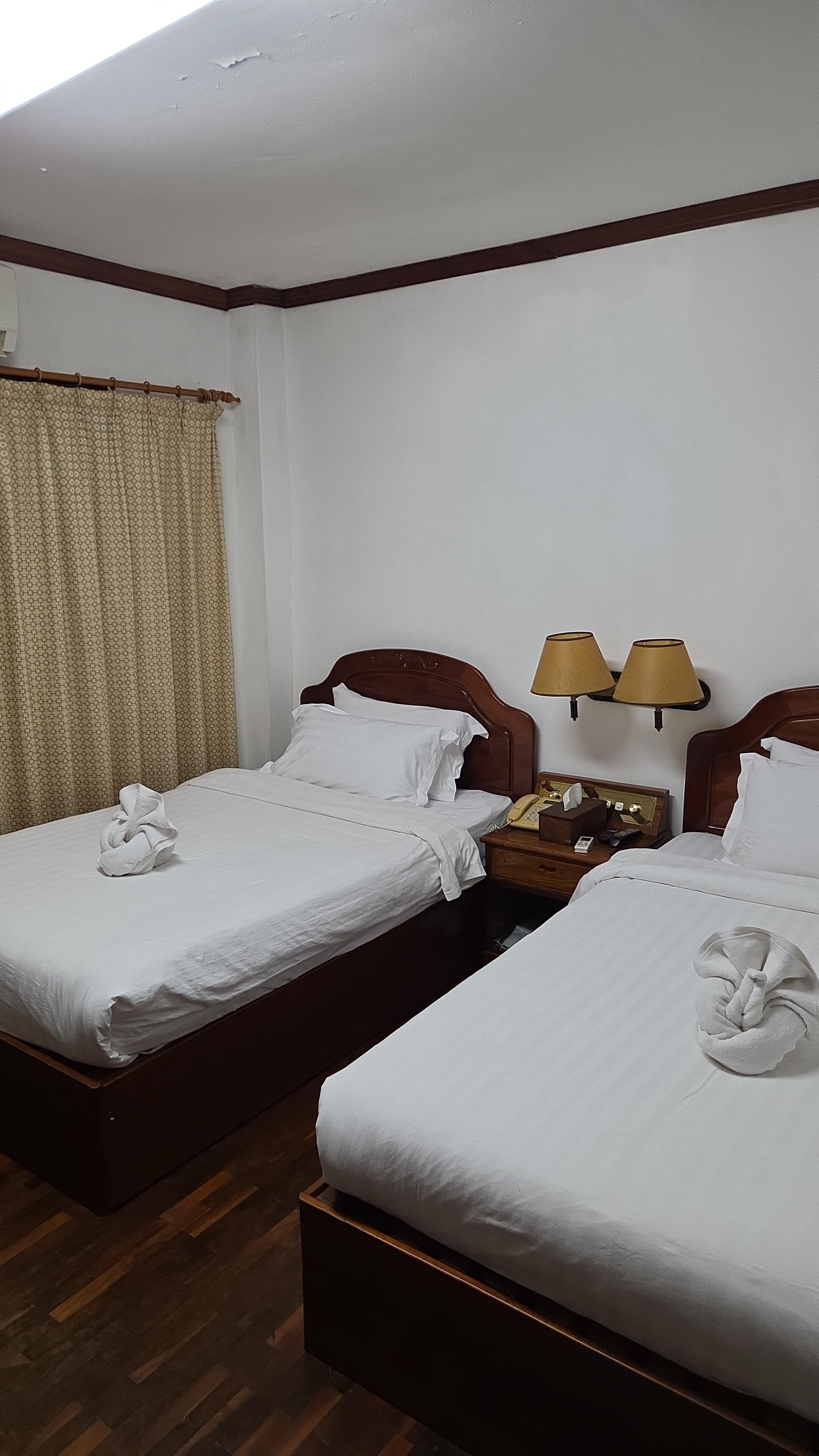 ツインベッド。大きさは必要十分