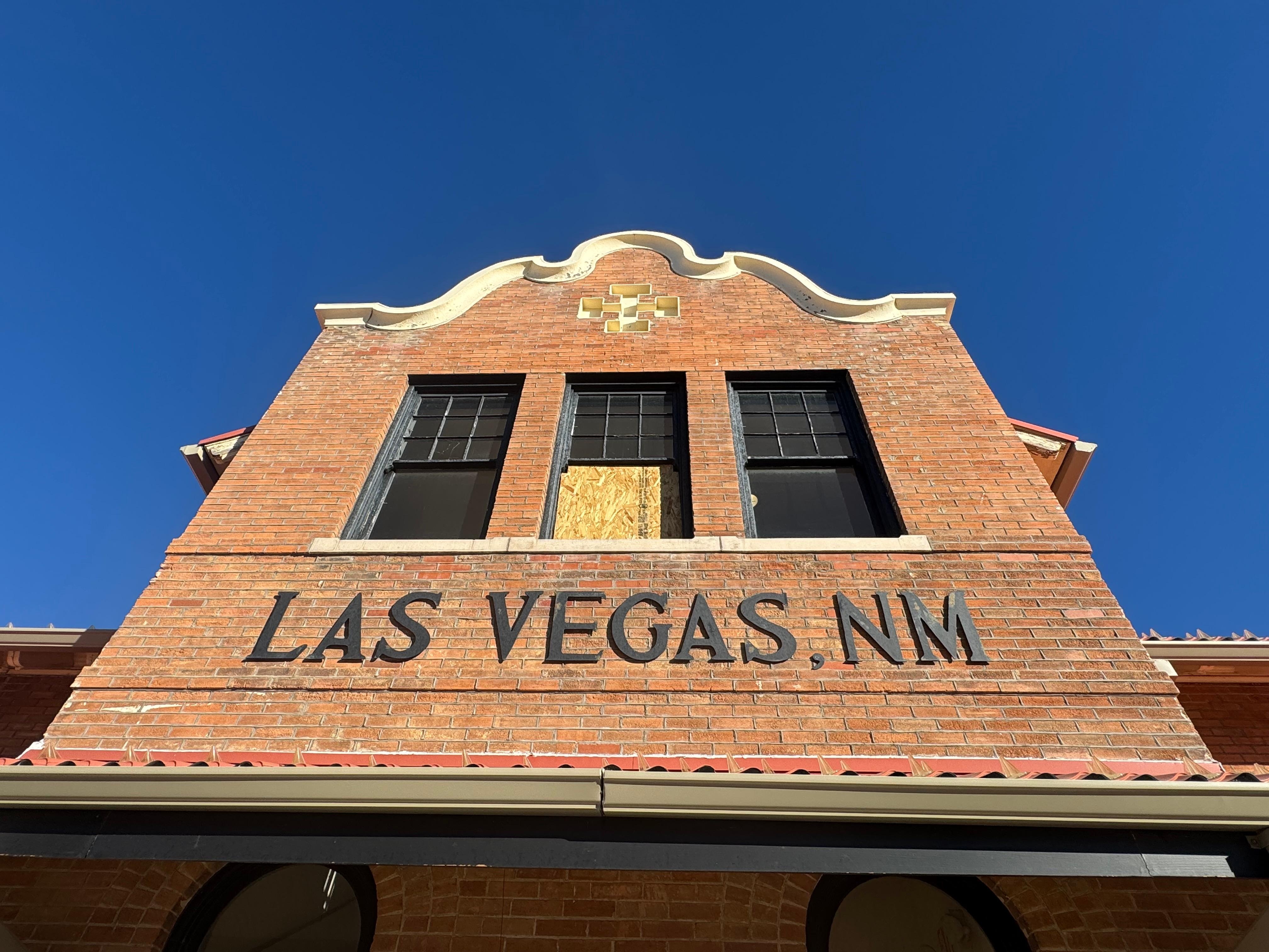 The Amtrak station next to the Casteñada.