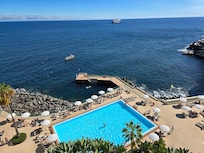 unterer Pool mit
Meerzugsng