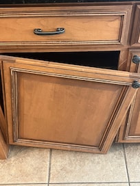Kitchen cabinet door