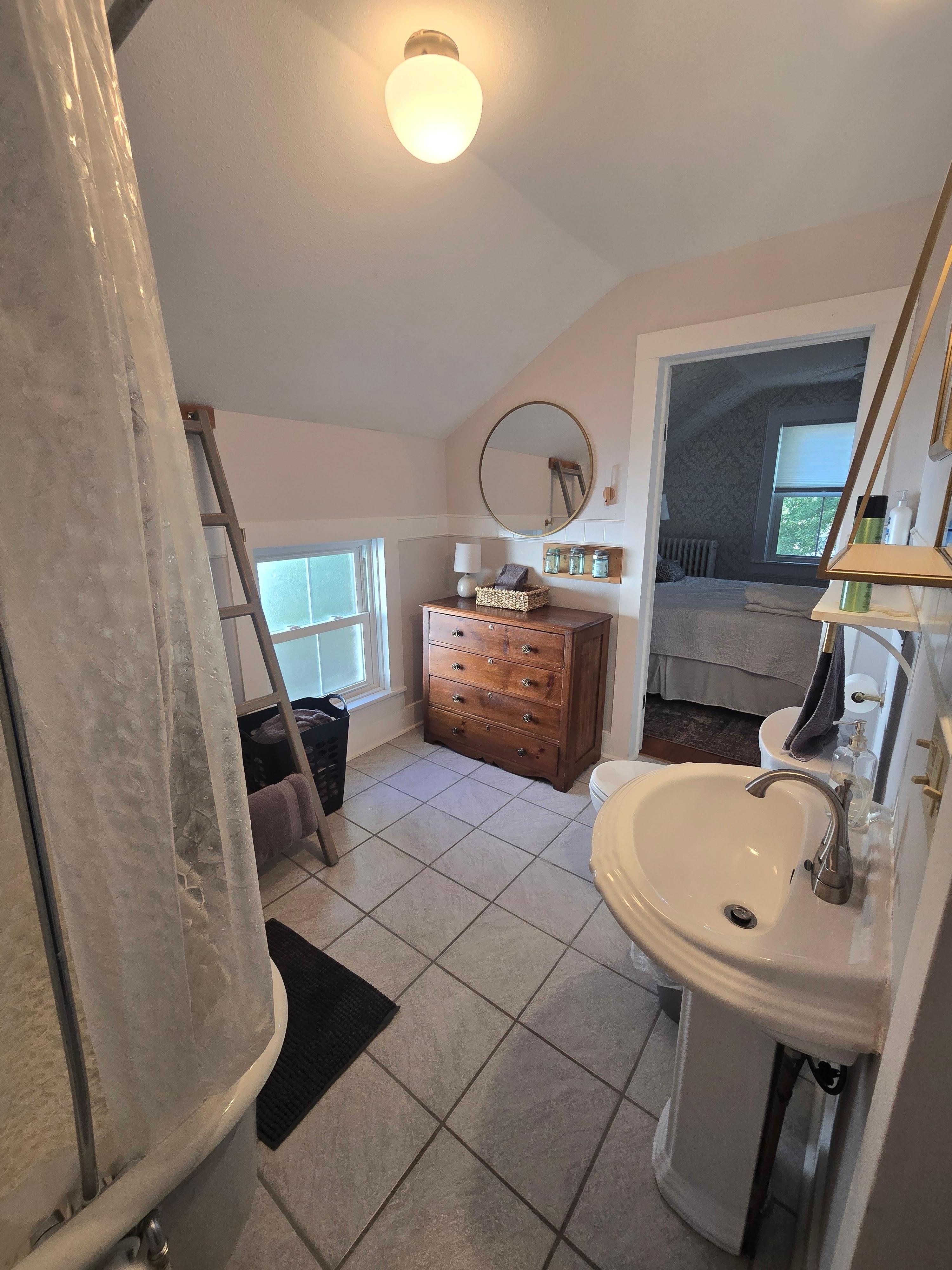 Upstairs bathroom