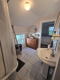 Upstairs bathroom