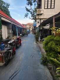 Street market