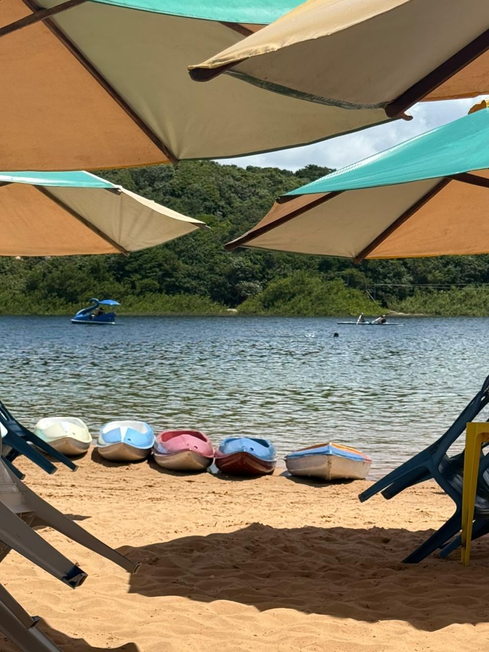 Lagoa bem perto do hotel