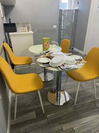 The fotos on hotels.com its not like this