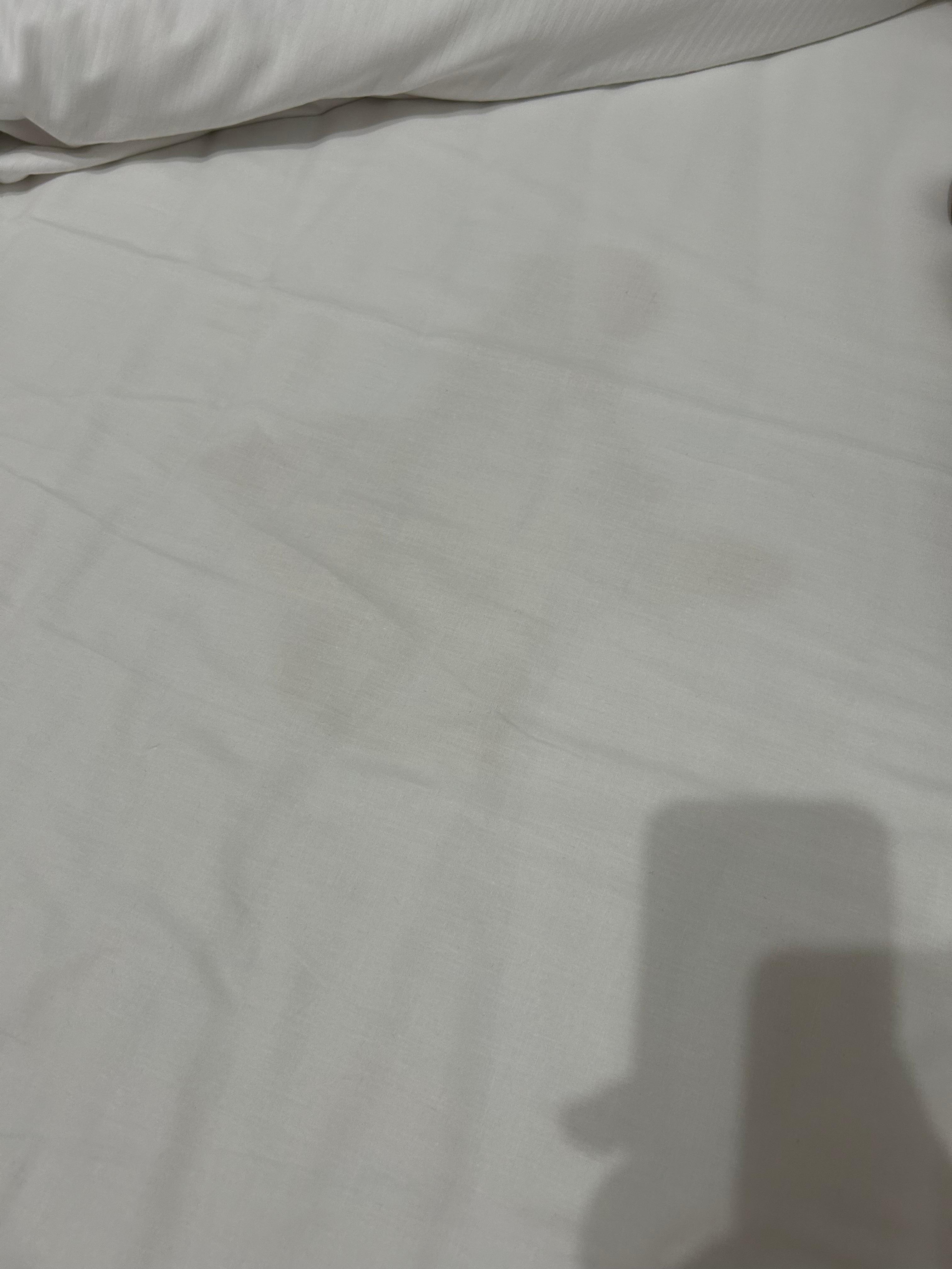 Tache sur les draps 