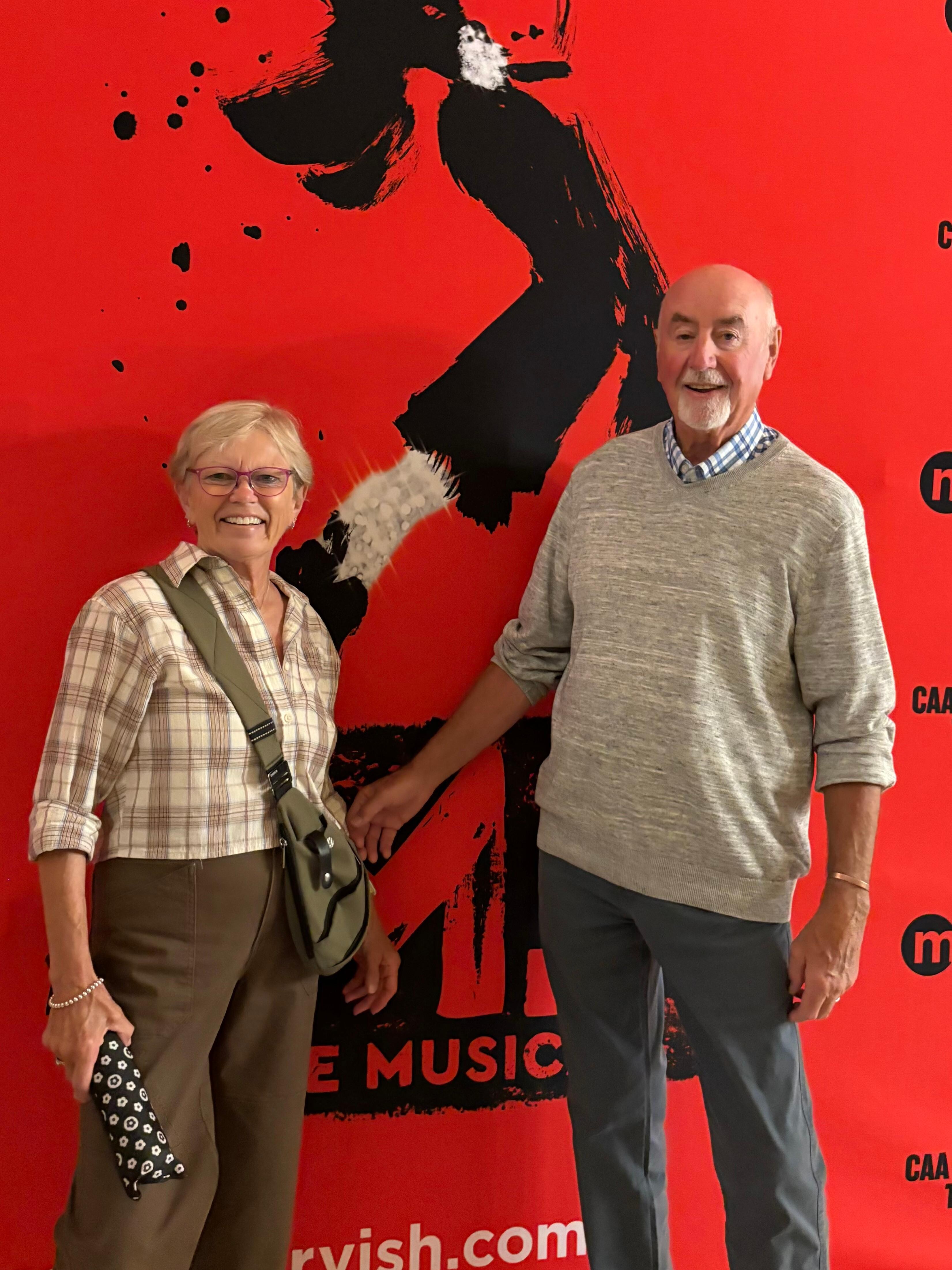 Walkable to the theatre 