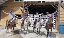 We highly recommend the horseback riding at Madre Tierra Farm, which is 5 minutes from the house.