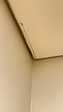 Rachaduras no teto