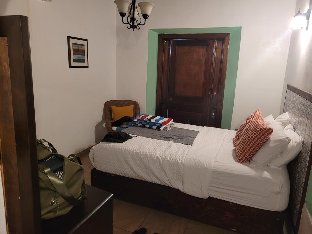 2nd floor bedroom (didn't get a pic of the bathroom for this room)