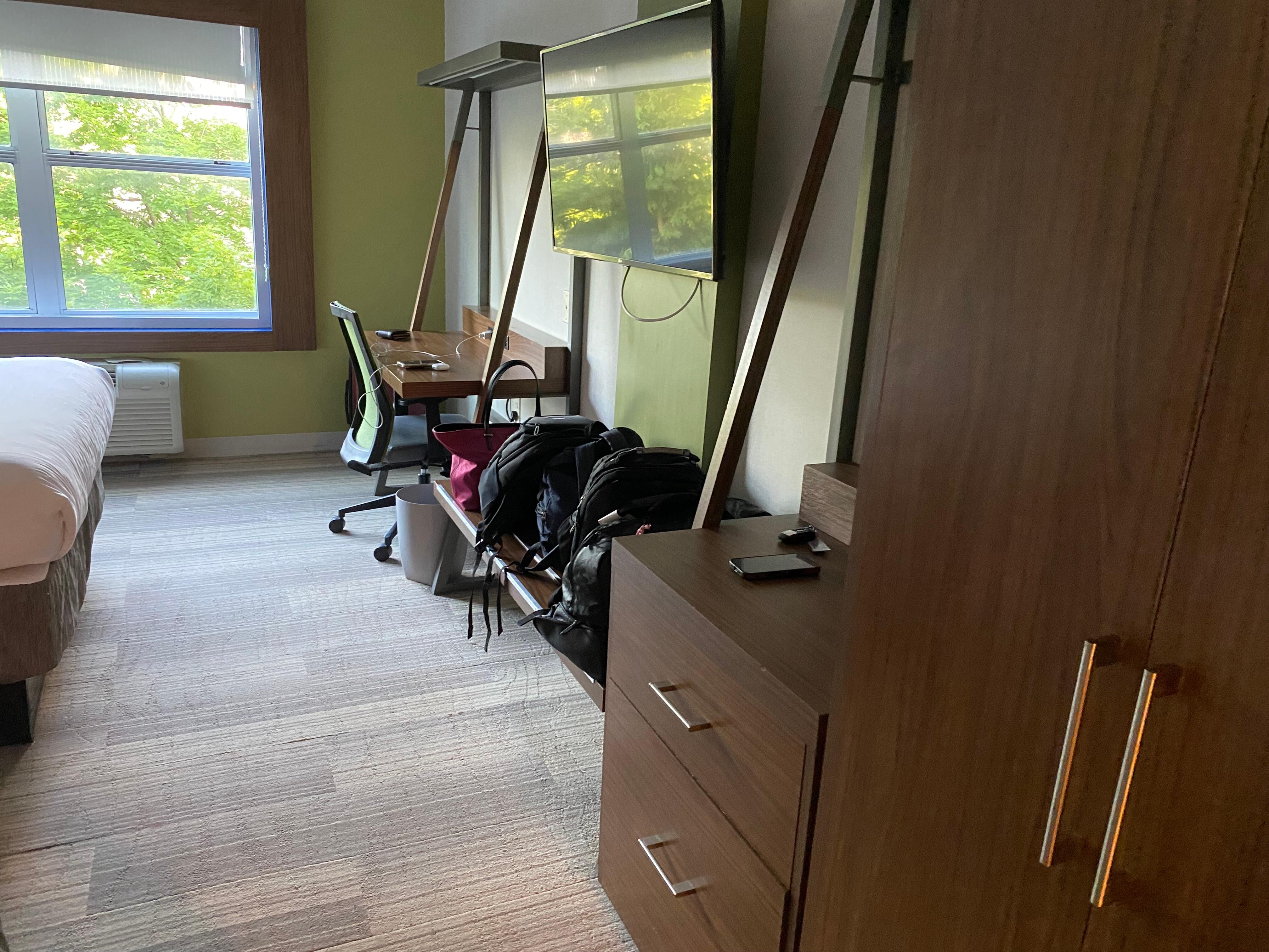 Convenient pegs, dressers and table