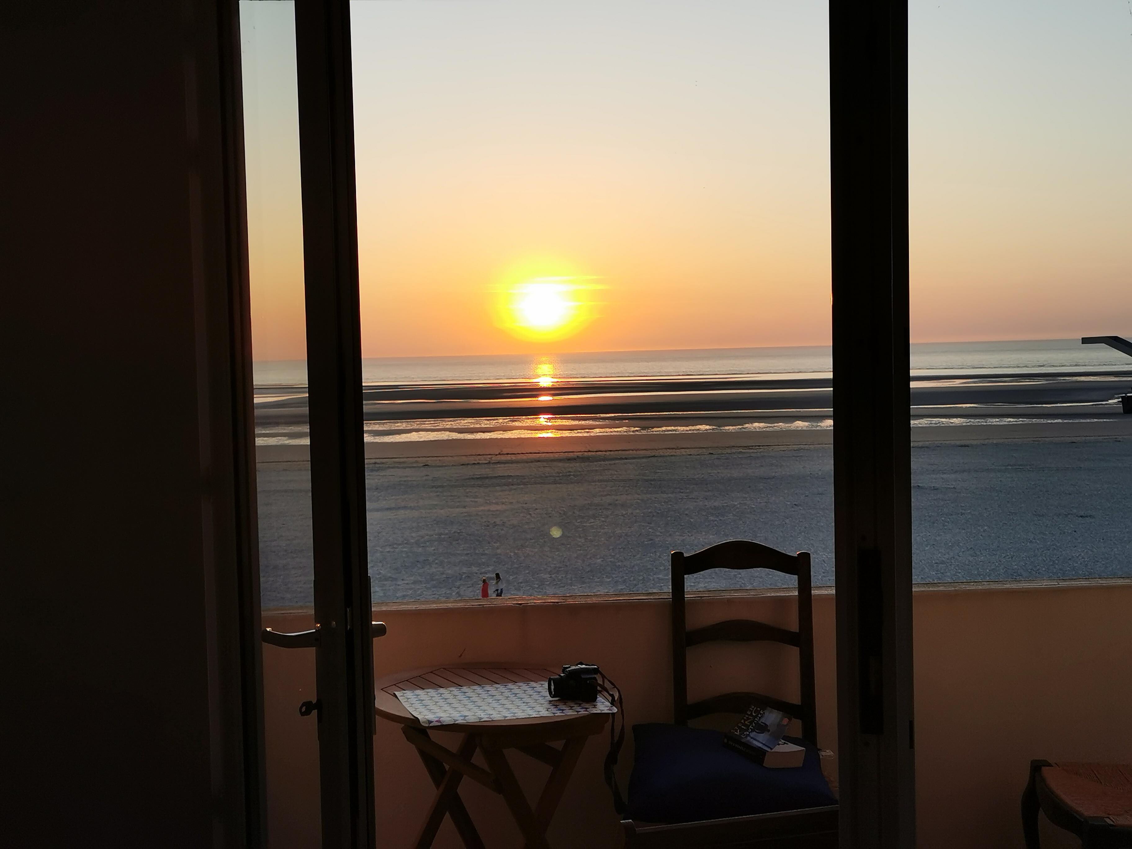 vue de l'appartement avec vue sur le petit balcon