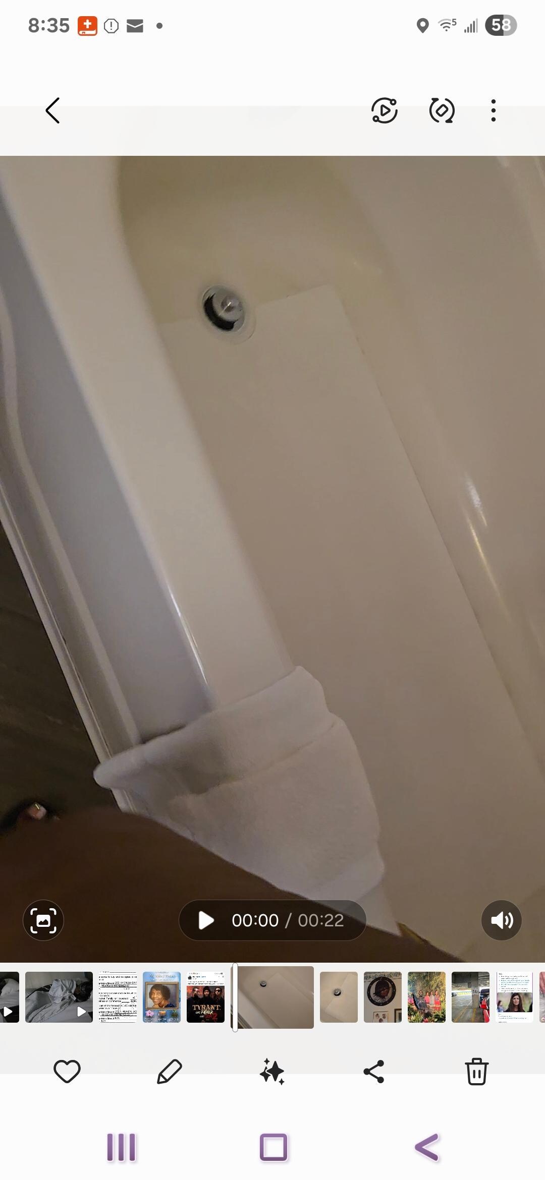 Ring around tub