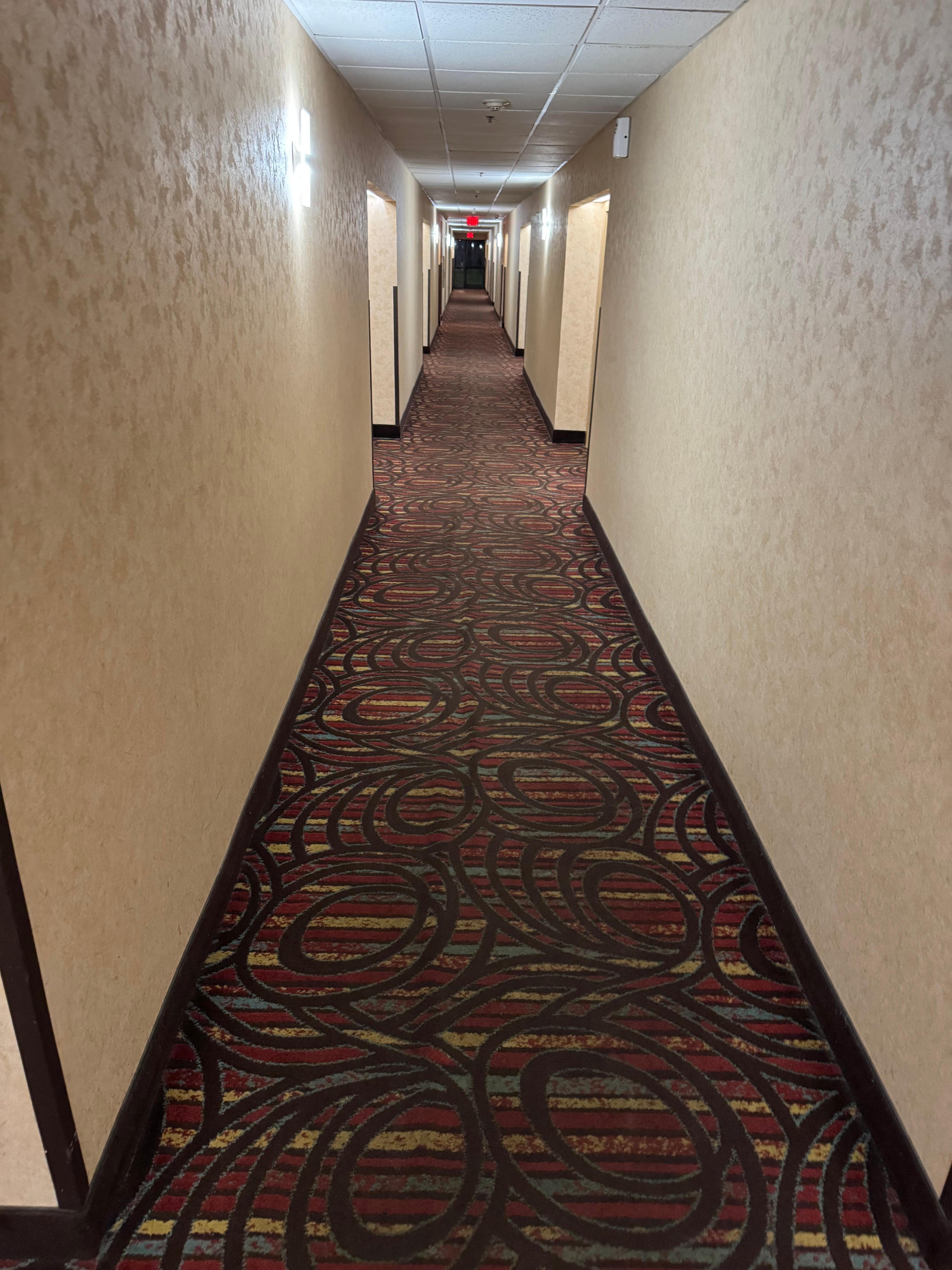 WALK WAY TO ROOM