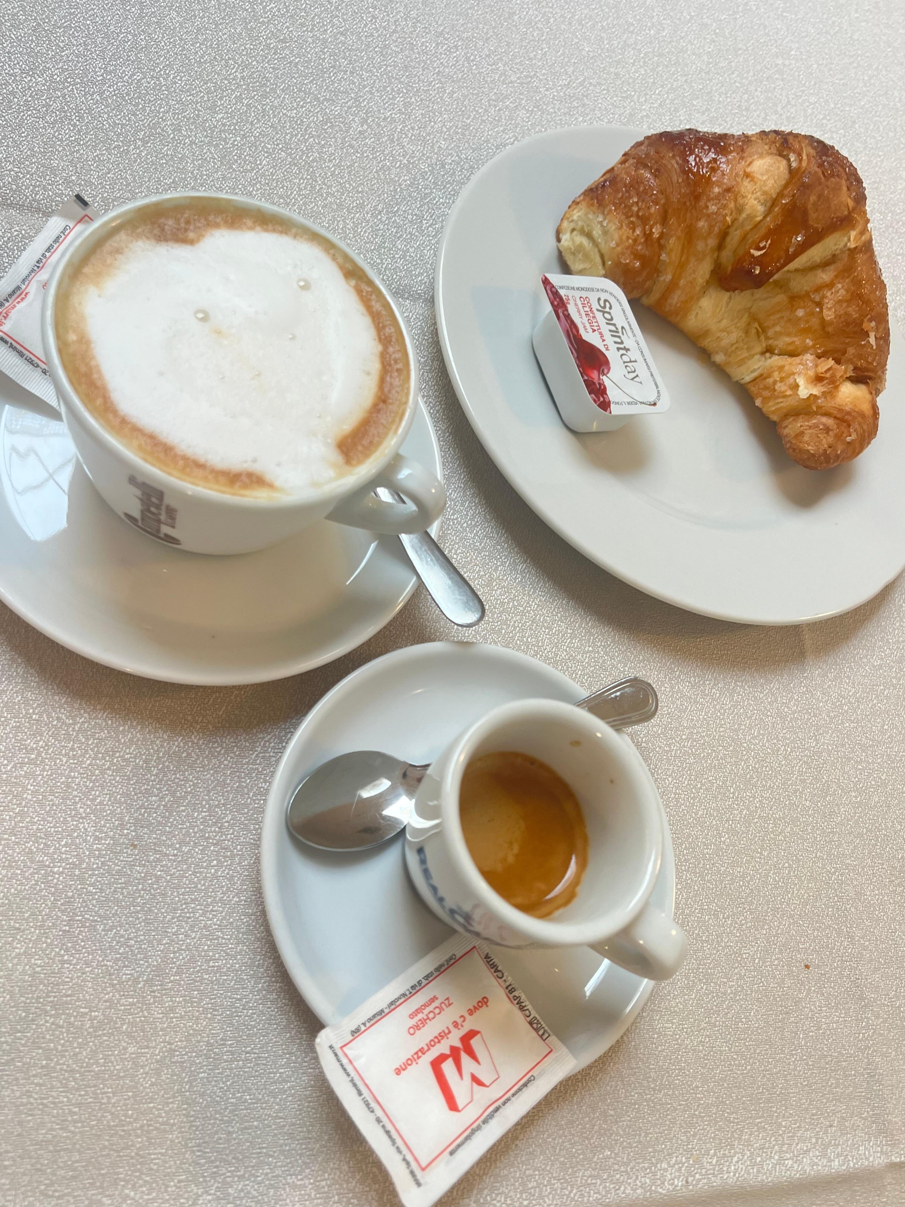 Many thanks to Annito for excellent barista service, his friendly and efficient customer service and for always being so welcoming !