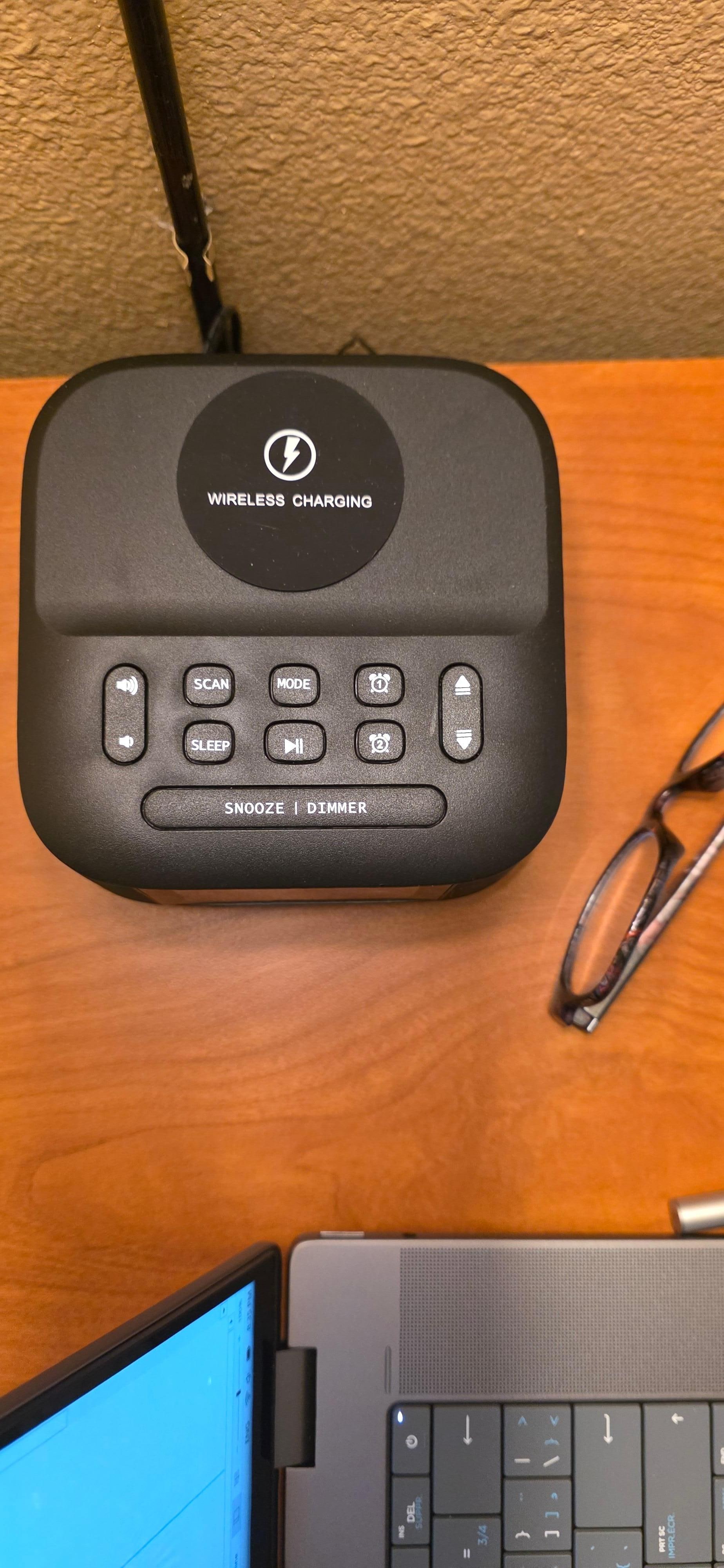 bedside clock has wireless charging!!