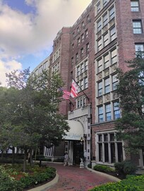 A historical hotel in DC NW.