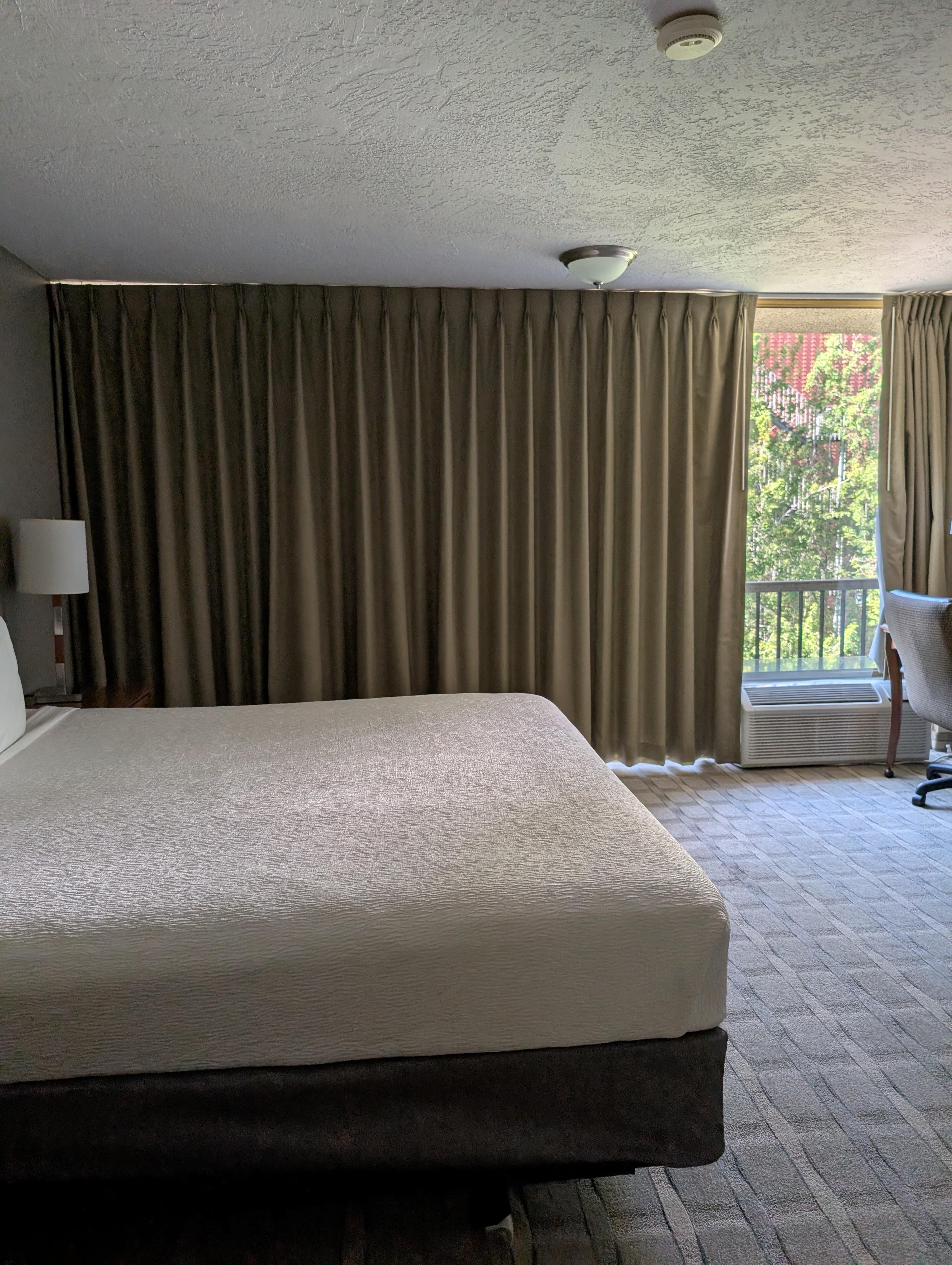 King size bed.