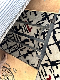 2ft plank missing in the middle of the bed