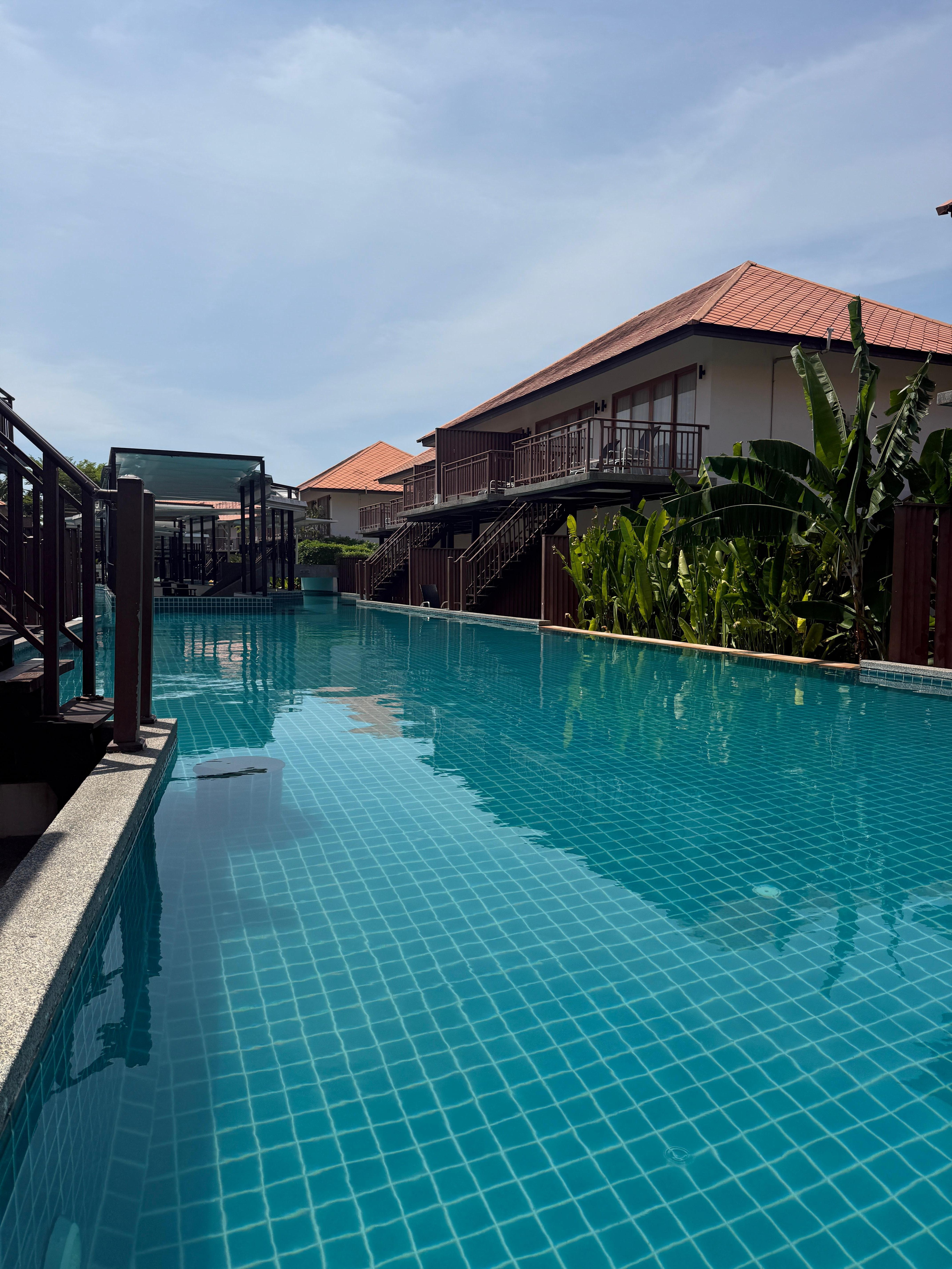 Poolen utanför rummet