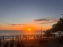 Le couché du soleil sur l’océan