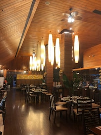 タイ料理店の料理は満足する美味しさだった