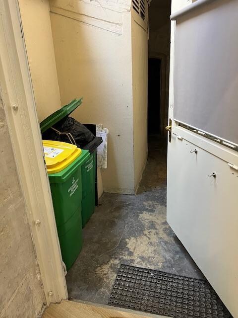 Reeking Garbage