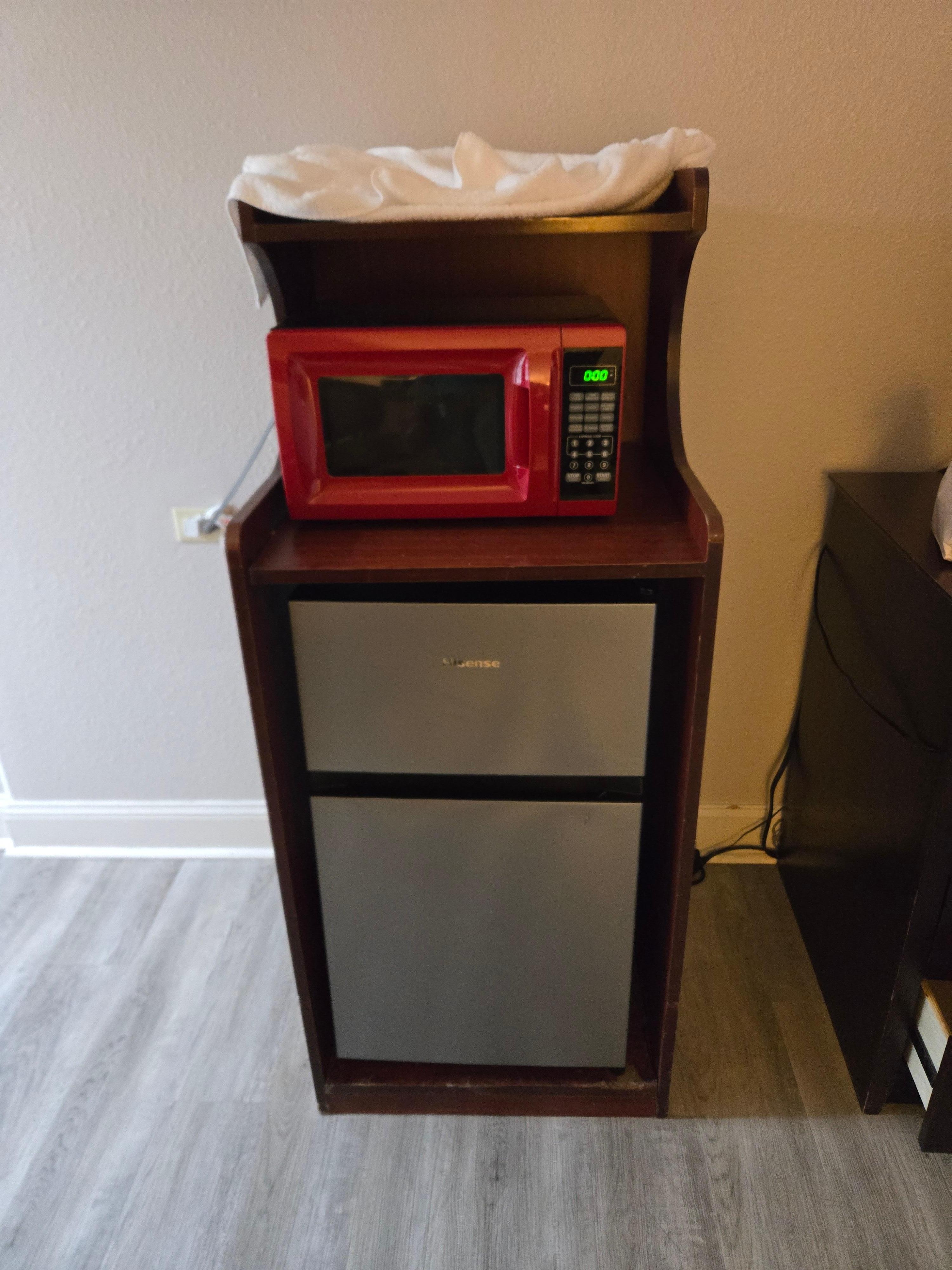 The cabinet wasn't sturdy 