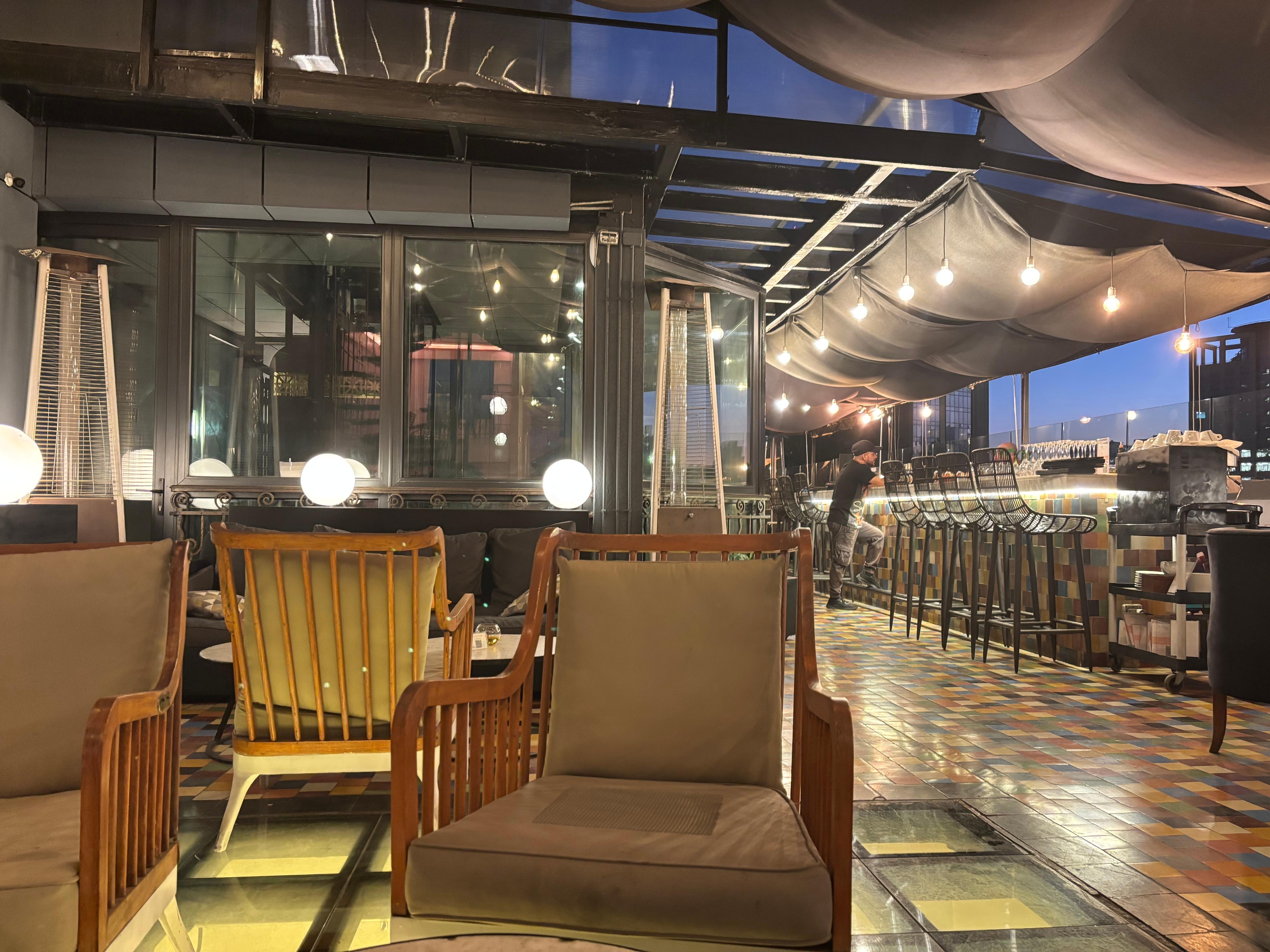 Rooftop bar 