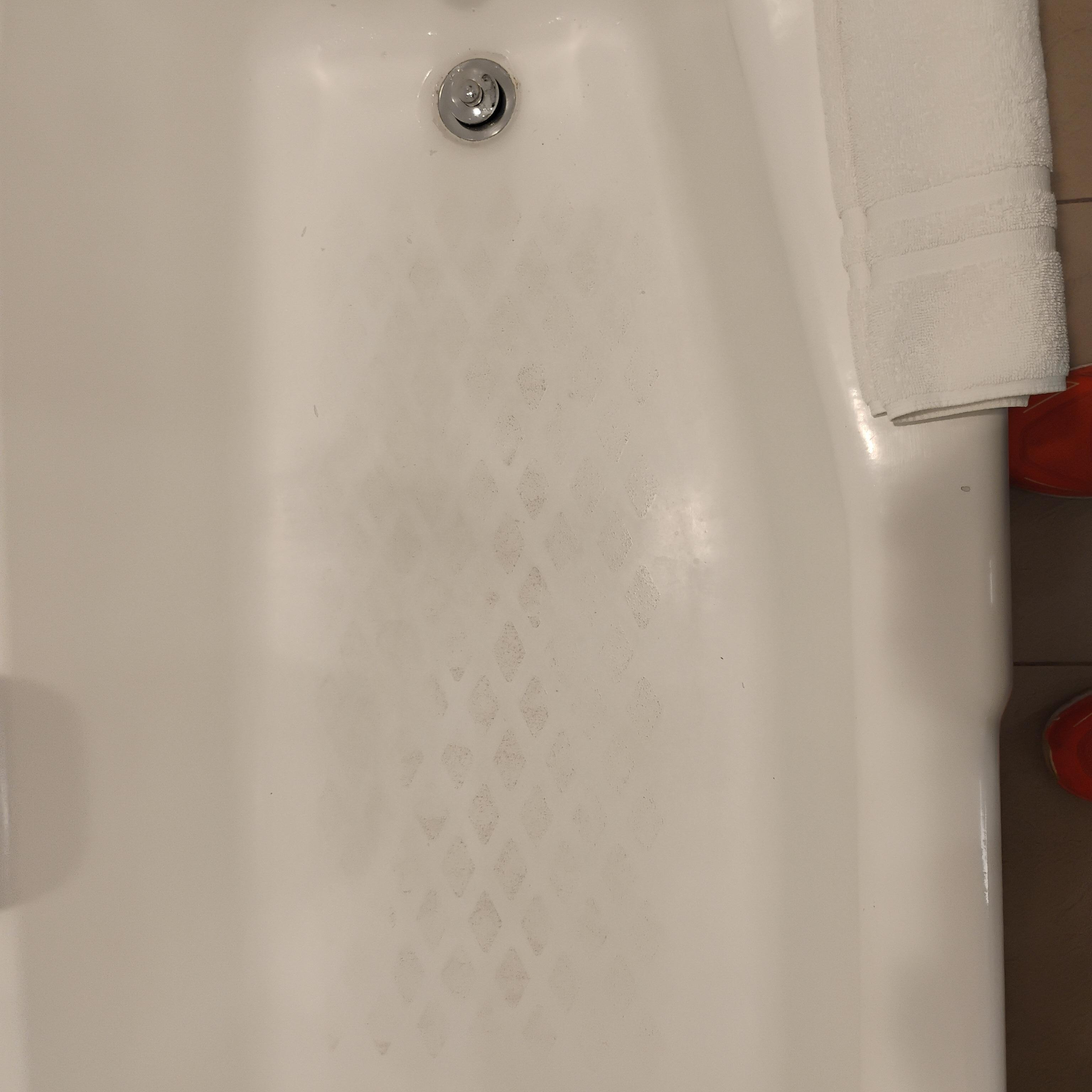 Second room, dirty tub