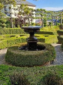Garden fountain
