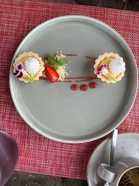 Tarte citron au petit-déjeuner.