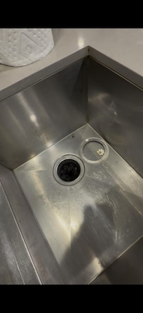 Dirty sink
