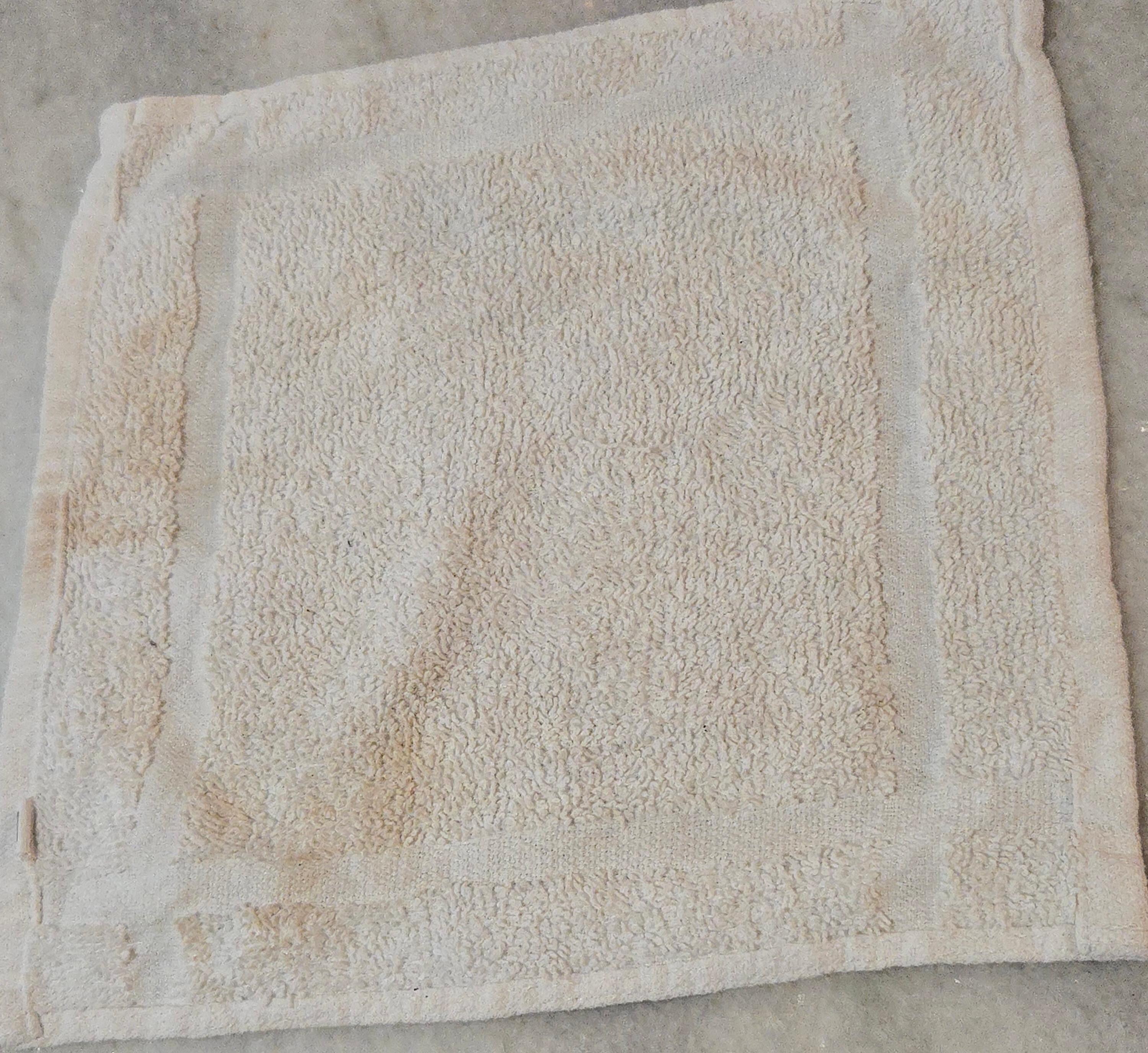 washcloth that needs to be retired